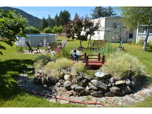 5390 Almond Gardens Road, Grand Forks, BC - Outdoor With Backyard