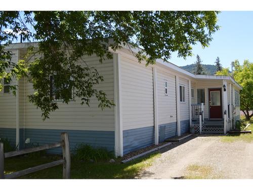 5390 Almond Gardens Road, Grand Forks, BC - Outdoor