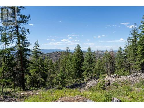 5401-5403 Mcculloch Road, Kelowna, BC 