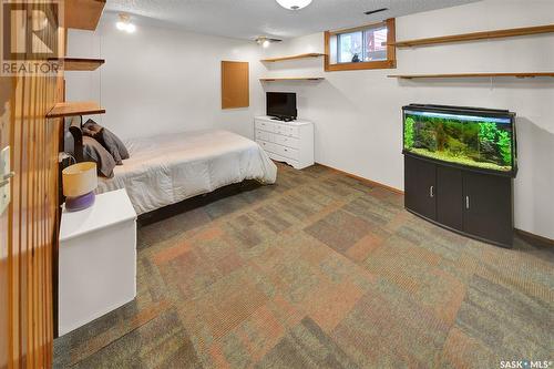 3658 Fairlight Drive, Saskatoon, SK - Indoor Photo Showing Bedroom