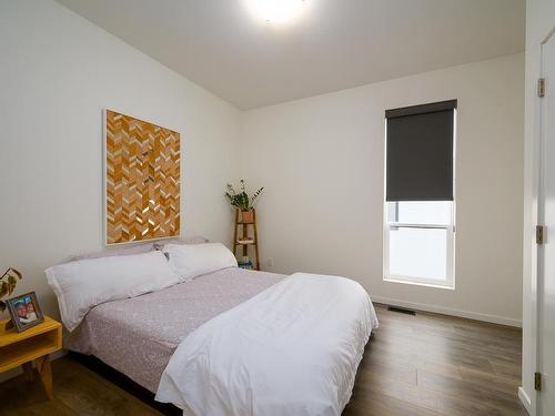 1345 Rockcress Drive, Kamloops, BC - Indoor Photo Showing Bedroom