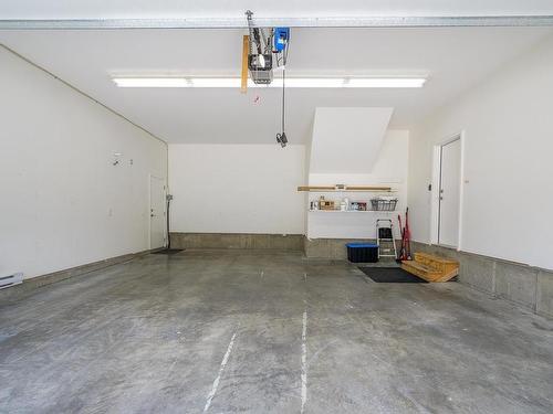 1345 Rockcress Drive, Kamloops, BC - Indoor Photo Showing Garage