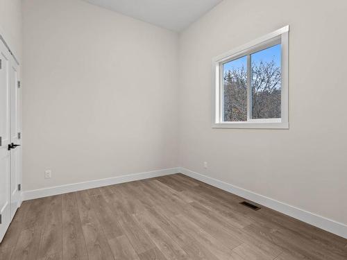 2282 Schindler Cres, Merritt, BC - Indoor Photo Showing Other Room