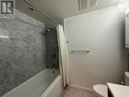 68 Smithe Street, Vancouver, BC - Indoor Photo Showing Bathroom