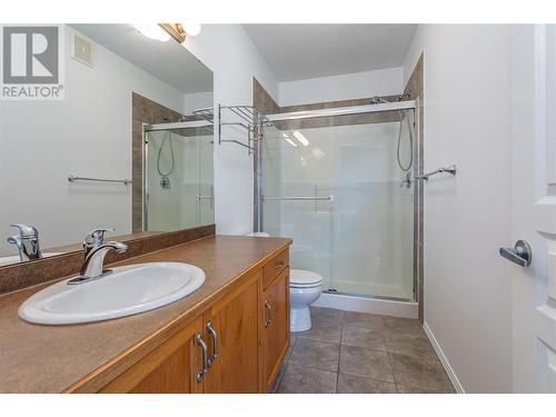 1327 St. Paul Street Unit# 105, Kelowna, BC - Indoor Photo Showing Bathroom