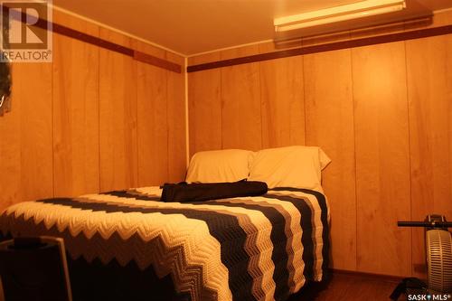 306 Clay Street, Eastend, SK - Indoor Photo Showing Bedroom