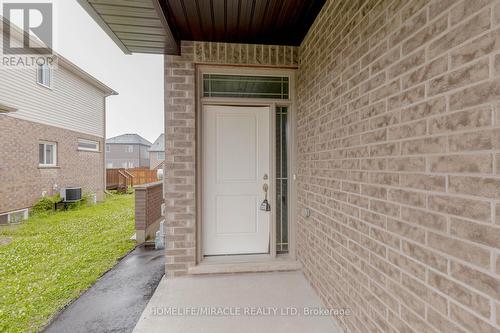 7790 Hanniwell Street, Niagara Falls, ON - Outdoor With Exterior