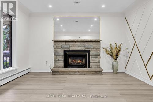 439 Scott Street, St. Catharines, ON - Indoor Photo Showing Living Room With Fireplace