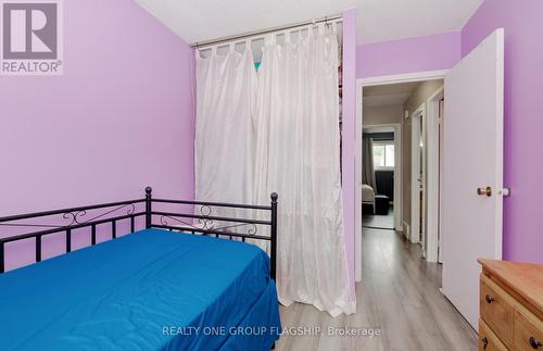 107 - 11 Harrisford Street, Hamilton, ON - Indoor Photo Showing Bedroom