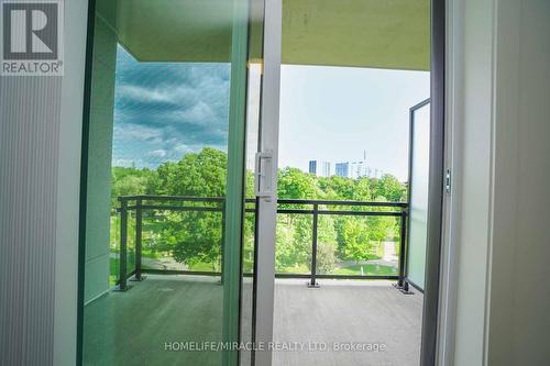 604 - 107 Roger Street, Waterloo, ON -  With Balcony With Exterior