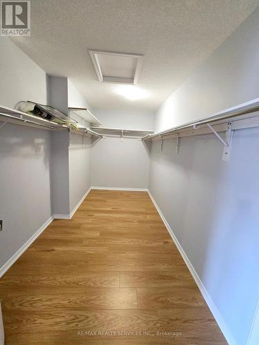 31 Evergreen Lane, Haldimand, ON - Indoor With Storage