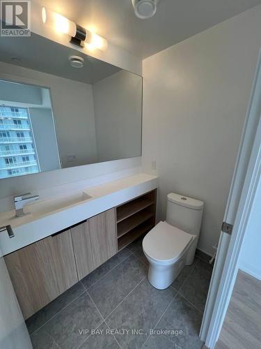 3717 - 82 Dalhousie Street, Toronto, ON - Indoor Photo Showing Bathroom