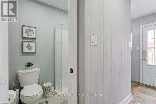 32 Ridgehill Drive, Brampton, ON - Indoor Photo Showing Bathroom