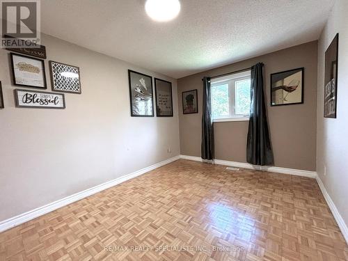 118 Wexford Road, Brampton, ON - Indoor Photo Showing Other Room