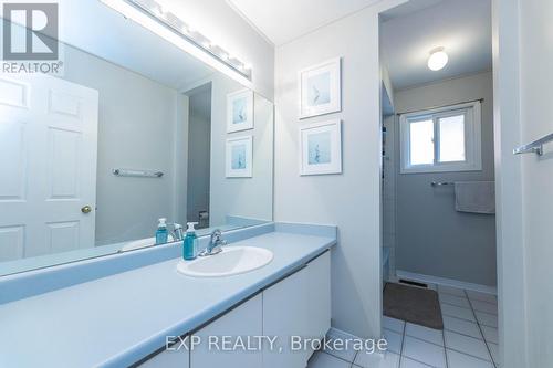 69 Lord Simcoe Drive, Brampton, ON - Indoor Photo Showing Bathroom