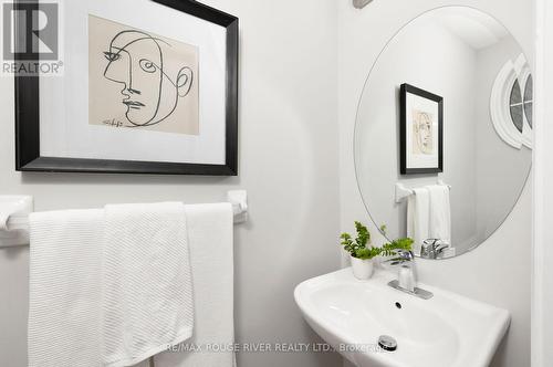 37 Goodsway Trail, Brampton, ON - Indoor Photo Showing Bathroom