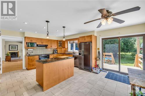 5171 Algonquin Road, Brockville, ON - Indoor Photo Showing Kitchen