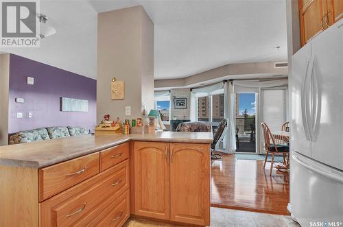 506 902 Spadina Crescent E, Saskatoon, SK - Indoor Photo Showing Kitchen