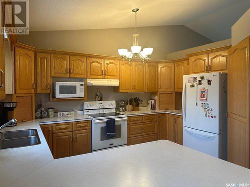 905 Sinotte Crescent, La Ronge, SK - Indoor Photo Showing Kitchen With Double Sink