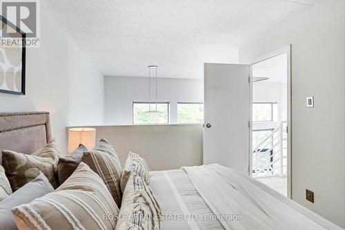 202 - 393 King Street E, Toronto, ON - Indoor Photo Showing Bedroom
