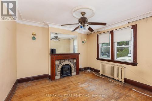 494 Main Street, Toronto, ON - Indoor With Fireplace