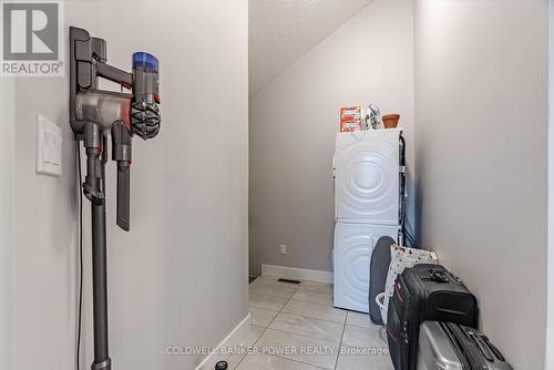 465 Ontario Street, London, ON - Indoor Photo Showing Laundry Room