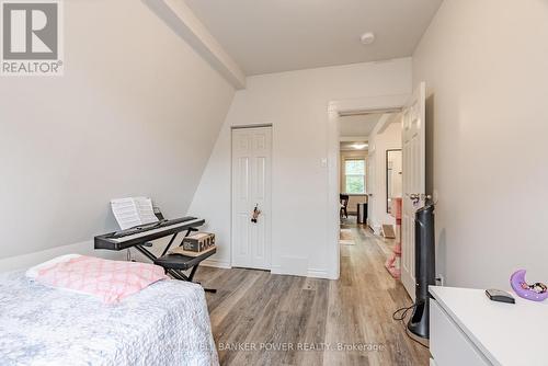 465 Ontario Street, London, ON - Indoor Photo Showing Bedroom