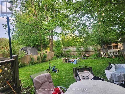 219 Brunswick Crescent, London, ON - Outdoor With Backyard