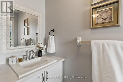 473 Nottingham Crescent, Oshawa, ON - Indoor Photo Showing Bathroom