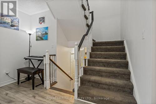 1728 Woodgate Trail, Oshawa, ON - Indoor Photo Showing Other Room