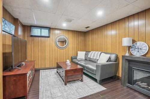 20 Stanmary Drive, St. Catharines, ON - Indoor Photo Showing Basement