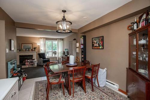 73 Fonthill Road, Hamilton, ON - Indoor Photo Showing Dining Room