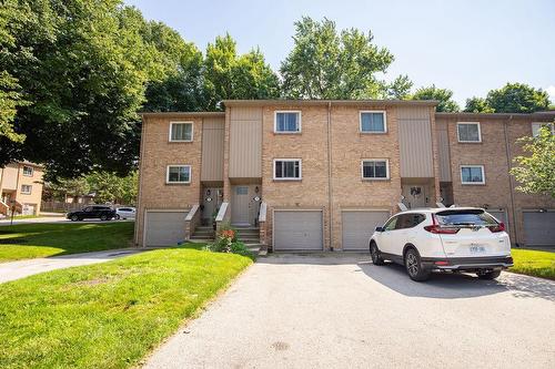73 Fonthill Road, Hamilton, ON - Outdoor With Facade