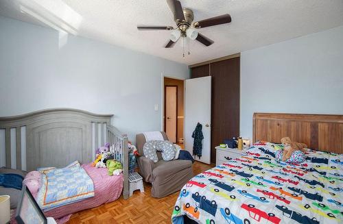 73 Fonthill Road, Hamilton, ON - Indoor Photo Showing Bedroom