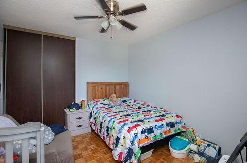 73 Fonthill Road, Hamilton, ON - Indoor Photo Showing Bedroom