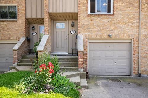 73 Fonthill Road, Hamilton, ON - Outdoor With Facade