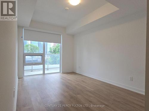 320 - 2033 Kennedy Road, Toronto, ON - Indoor Photo Showing Other Room