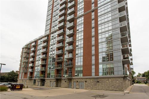 551 Maple Avenue|Unit #814, Burlington, ON - Outdoor With Balcony With Facade