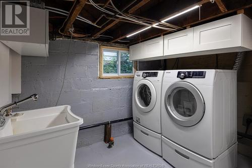 185 Cameron, Windsor, ON - Indoor Photo Showing Laundry Room