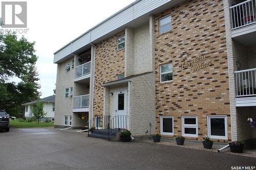 21 228 3Rd Street, Weyburn, SK - Outdoor With Balcony With Facade