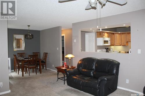 21 228 3Rd Street, Weyburn, SK - Indoor