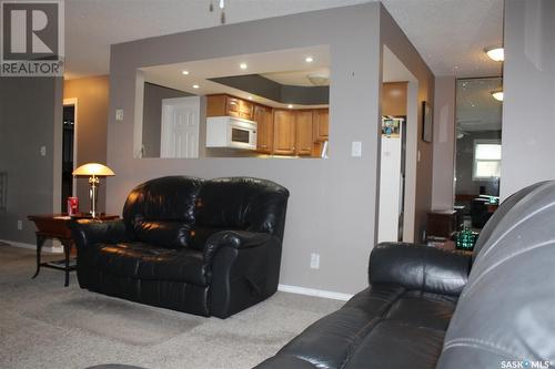 21 228 3Rd Street, Weyburn, SK - Indoor