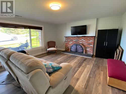 1738 Rushbrook Avenue, Prince Rupert, BC - Indoor Photo Showing Living Room With Fireplace