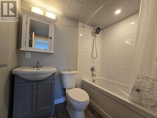 1201 1501 Queensway Street, Prince George, BC - Indoor Photo Showing Bathroom