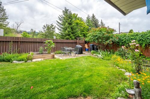 548 Burns Street, Penticton, BC - Outdoor With Backyard