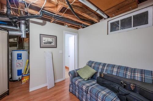548 Burns Street, Penticton, BC - Indoor Photo Showing Basement