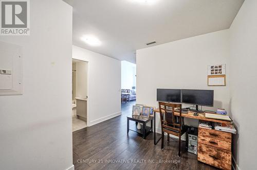 313 - 2489 Taunton Road, Oakville, ON - Indoor