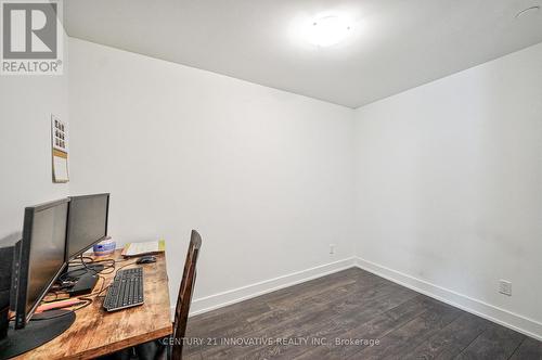 313 - 2489 Taunton Road, Oakville, ON - Indoor Photo Showing Other Room