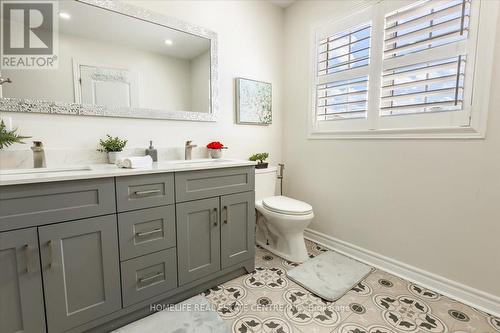 134 Van Scott Drive, Brampton, ON - Indoor Photo Showing Bathroom