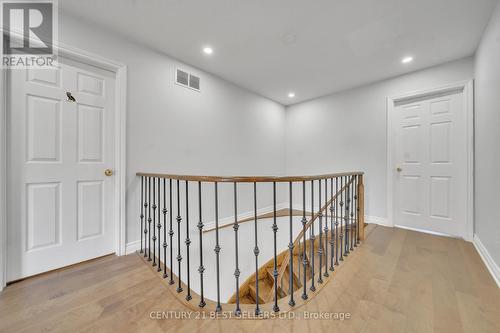 5201 Champlain Trail, Mississauga, ON - Indoor Photo Showing Other Room